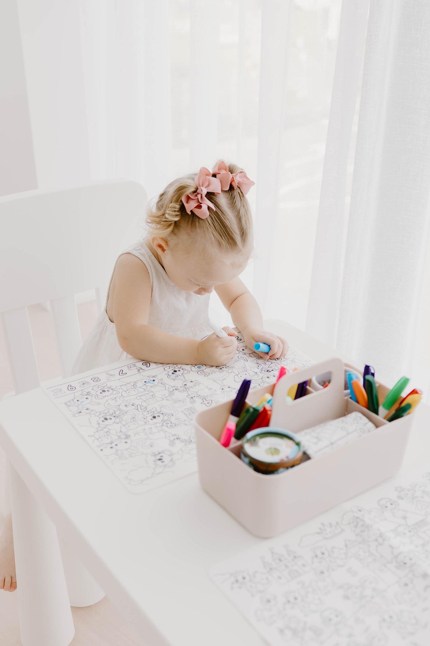 Seek n Spot Silicone Colouring Mat- Animals